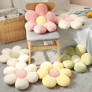 Coussin en peluche fleur colorée 35 cm